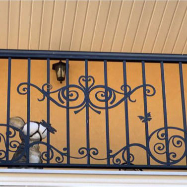 Ограждение балконов частного дома